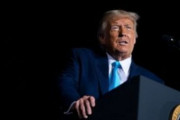 海外「悲報、トランプ大統領が2016年と2017年に払った所得税はたったの750ドル」