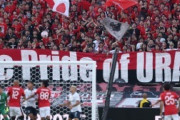 米国人「浦和を応援するつもりだったのに」浦和サポ、クラブW杯でアメリカ人のファンを排除!?被害者が悲痛な訴えも賛否両論の声！【海外の反応】