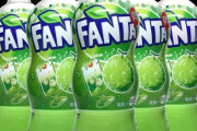 【画像】韓国人「日本では定番飲料なのに、韓国では定着しなかった飲み物がこちらです‥」→「これにアイスを入れて飲むの？‥（ﾌﾞﾙﾌﾞﾙ」