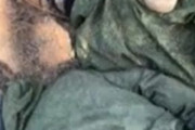 海外「ロシア兵捕虜にブチ切れる元ロシア兵達」