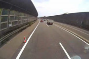 これは怖い！高速道路に転がっていたものとは！？