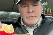 【衝撃】マクドナルドを100日間食べ続けた男性、27kgもの減量に成功し糖尿病も改善してしまうｗｗｗｗ
