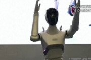 海外「日本は何を作ってるんだ笑」人型ロボットが披露した“まさかの特技”に外国人困惑【海外の反応】
