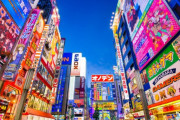 海外の反応「秋葉原の日本人が好きなアニメ2019」（インタビュー）