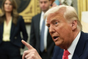 海外「日本は用心棒代が足りないのか！」トランプ、日米安保に不満を表明で海外に衝撃走る