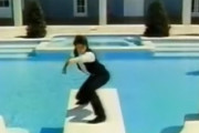 ジョン・トラボルタがかつて出演していた日本のCMが海外で話題に！←日本すげぇな　海外の反応