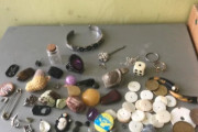 外国人「カラスからこんな贈り物を貰ったんだけど・・・」　海外の反応