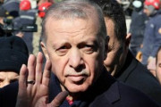 海外「トルコ地震。エルドアンは金と引き換えに違法建築業者達に恩赦を与えていたようだ」