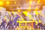 海外オーディション番組で、インドのダンスチームの演技に審査員が大興奮！←本場のダンスってこんなに激しいのか　海外の反応
