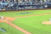 大谷翔平の場外未遂ホームランの新映像に全米騒然！←「屋根を完全に超えてない」（海外の反応）