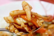 韓国人「日本人はカレーや天丼を混ぜて食べないのですか？‥（ﾌﾞﾙﾌﾞﾙ」日本人と韓国人のカレーの食べ方がこちら　韓国の反応