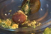 外国人「お前らこれは絶対に電子レンジに入れるな！身をもって学んだわ」