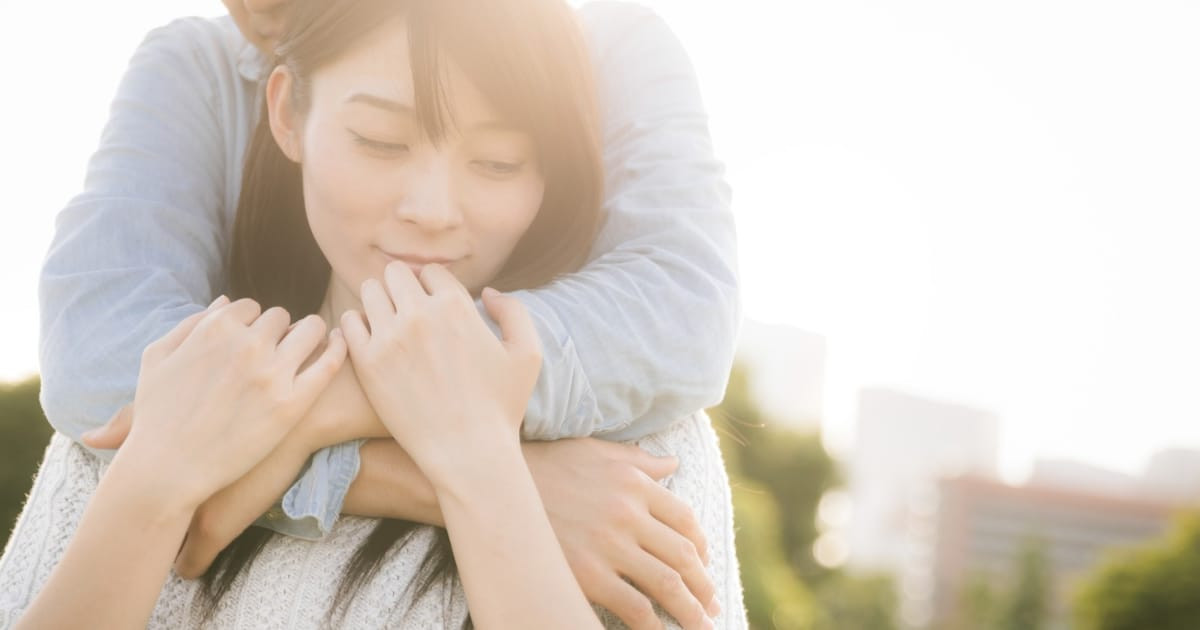 日本の「身長差カップルの理想と現実」尻のラインがセクシー過ぎて草不可避！【タイ人の反応】 | 海外の反応アンテナ