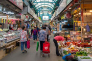 韓国人「韓国の市場のラーメンをご覧ください」