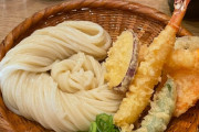 韓国人「待ち時間5時間の東京のうどん屋を見てみよう」