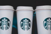 世界を席巻！スターバックスが銀行化！？「マックは不動産会社」「Googleは飲料会社」海外の反応
