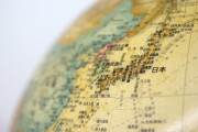 韓国人「朝鮮戦争のとき韓国に落とされた爆弾の量が第二次世界大戦のとき日本に落とされた爆弾の量の約4倍だと判明する・・・」