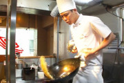 渋谷のチャーハン専門店の日本人シェフの高速鍋さばきが凄すぎると話題に（海外の反応）
