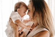 コロナウイルスによる最も若い死者の1人とされる、生後6週間の乳児の死