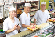親子3代で握るお寿司屋さんがすごい！！外国人「これかも美味しいお寿司を握り続けてほしいね」