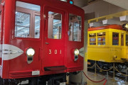 鉄道オタクの外国人、日本旅行でウキウキで電車の撮影をしまくる！