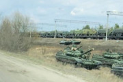 海外「ロシアがウクライナ国境に10万人の軍隊を移動させる」
