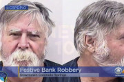 [いい話？]米:銀行強盗犯人、盗んだ金をばら撒き「メリークリスマス！」と叫ぶ[海外の反応]