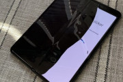サムスンの折り畳みスマホ、米国で画面破損相次ぎ物議＝韓国の反応