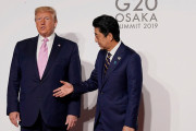 【G20】安倍首相とトランプ大統領の「微妙な握手」が話題に！？