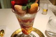 「渋谷で3800円の高級パフェを食べてきた」日本食が大好きな外国人まとめ