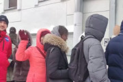 海外「ロシア大統領選。反戦派を支持するロシア人の行列」→「それでもプーチンは99%の票を得るだろう」