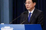 韓国人「青瓦台は日本にのみ感情的に対応したのではないと言っているが…」