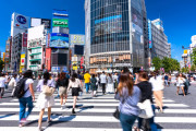 海外「日本人が道を譲らないのはなんで？」日本人は自己中心的にみられてる様子・・・