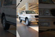 【海外の反応】100系トヨタランドクルーザーは最強の4×4だ！