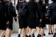 外国人「日本の女性がハイヒール強制の社会に反対運動、これどう思う？」