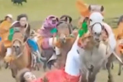 海外「モンゴル軍がこんな風に攻めてきたらビビる！」モンゴル民の乗馬技が凄過ぎると海外で話題に