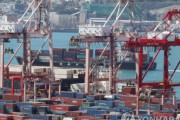 韓国人「韓国の今年貿易赤字規模が歴代最大500億ドルを超える見通し‥（ﾌﾞﾙﾌﾞﾙ」→「日本ですら黒字なのに」　韓国の反応