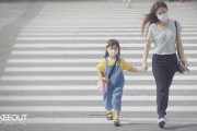 ＠見知らぬ女の子に突然「手を繋いで」とお願いされたらどうする？＠海外の反応