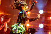 2023年BABYMETALのEU/UKツアーでの変顔コンピレーションビデオ　【海外の反応】