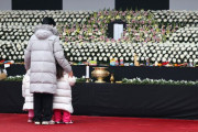 【感動】韓国教育部、済州航空事故の遺族と被害者に“授業料全額支援”を正式決定！涙の声広がる