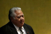 サモア首相「気候変動を否定している指導者は大馬鹿。精神病院に行くべき」