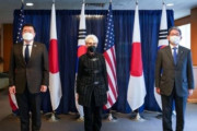 【韓国の反応】韓日米共同会見の4時間前に…。日本、独島を理由に不参加を通知。韓国の反応「日本とは断交が答え。日本は主敵だ。」
