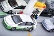トヨタがHV車の特許2万件以上を無償提供（海外の反応）