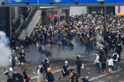 外国人「第二の天安門事件になりそう」香港で大規模な抗議デモと鎮圧