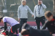 【悲報】韓国人「ベトナムメディアが『韓国政界の国際サッカー連盟規定違反』について報道！」→「どうして韓国に関心を持つの？」　韓国の反応