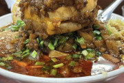 海外「おお、これが日本か」マクドナルドラーメンに外国人が驚愕してしまう