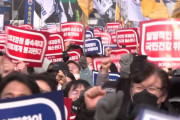 【海外の反応】韓国が約7000人の研修医の医師免許を停止へ　海外の反応「命を人質にすることは医者にとって正当化できるものではない、免許を永久に禁止にしろ」