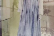 【画像あり】韓国人「日帝強占期当時の韓服の制服と、現在韓服の制服をご覧ください」　韓国の反応