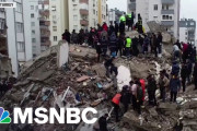 トルコ：二度の大地震が短期間で連続発生…救出活動に影響も[海外の反応]