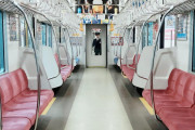 海外「日本は清潔さのレベルが違うわ・・・」東京の電車から日本の文化が感じられると外国人の中で話題に